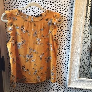 Ruffle sleeve tank top